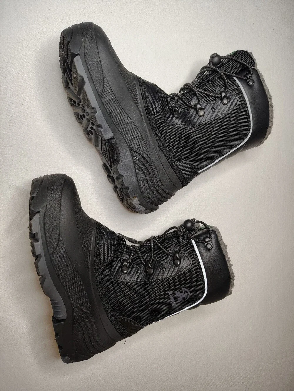 Kamik Black Kids Insulated Snow Boots with Grey Fleece Collar Size 2